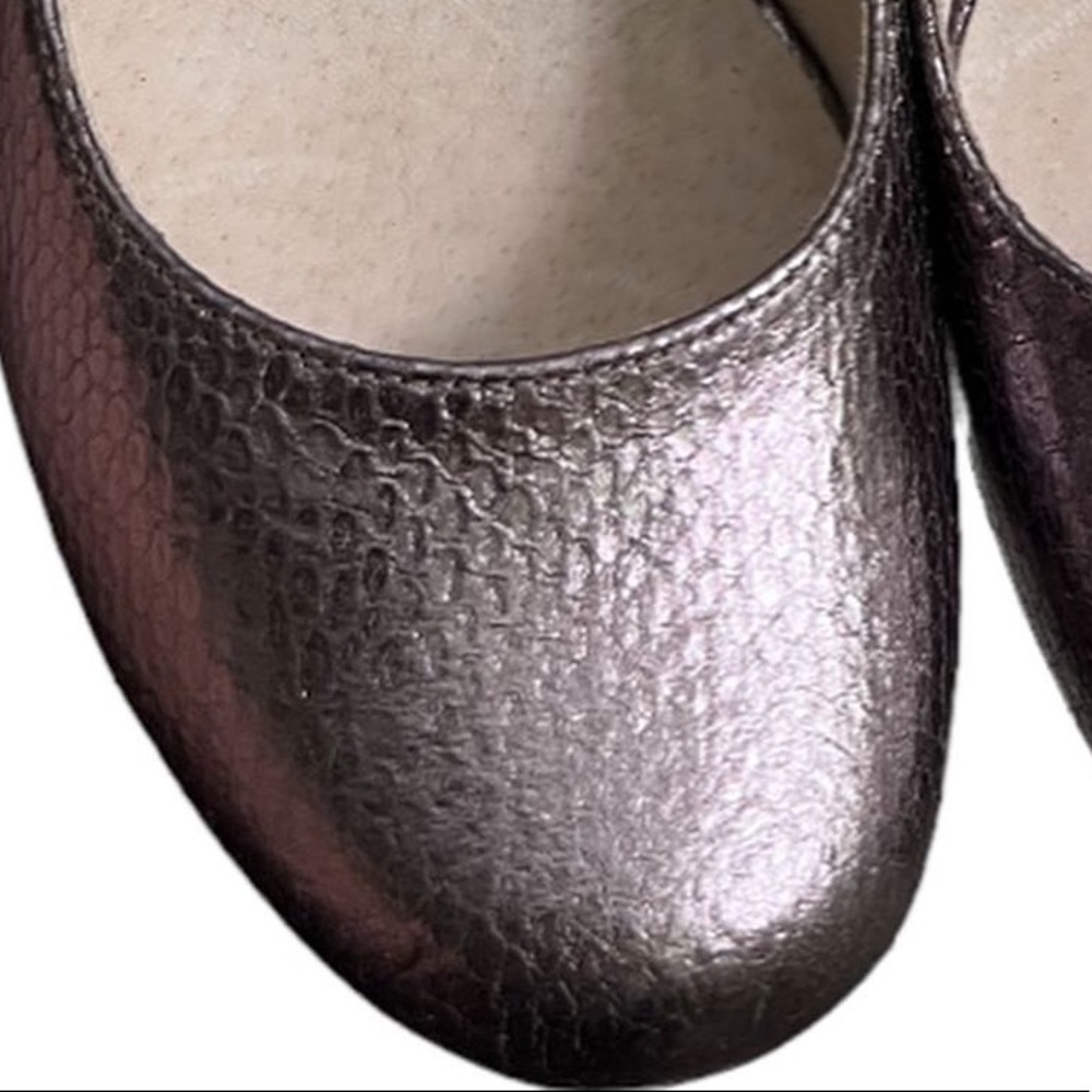 Michael Kors Rose Gold Embossed Heels Size 6M - Picture 5 of 9